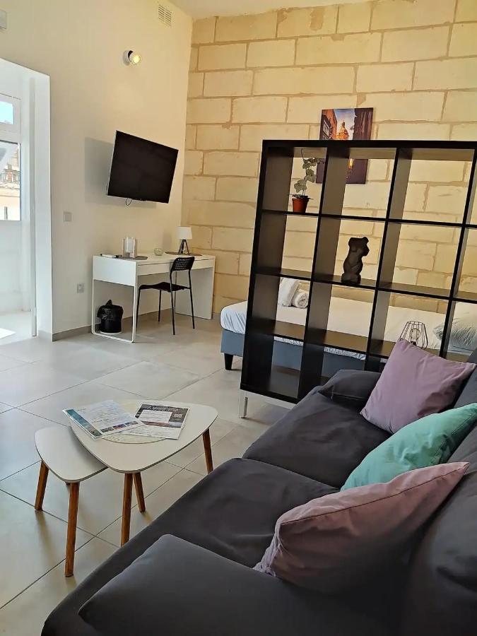 Отель Ninety Eight Boutique Living Cospicua Экстерьер фото