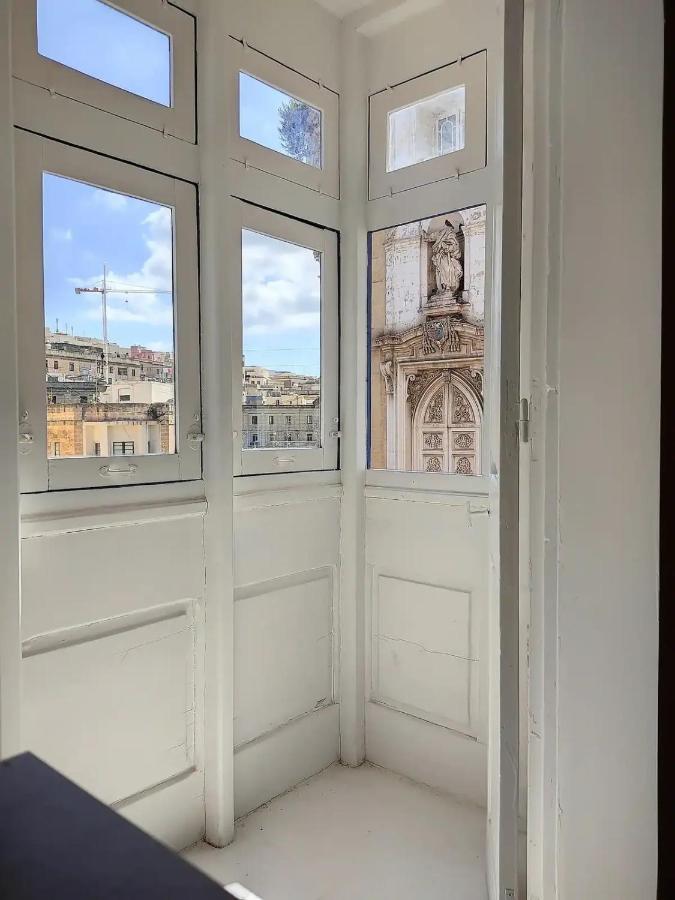 Отель Ninety Eight Boutique Living Cospicua Экстерьер фото