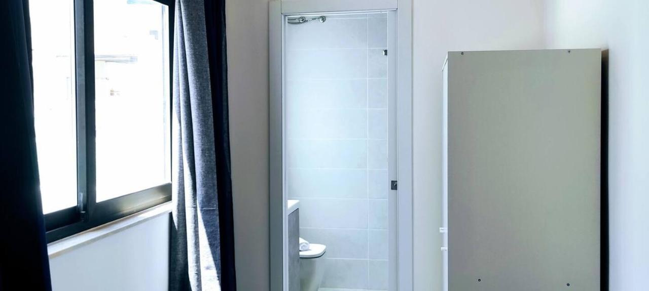 Отель Ninety Eight Boutique Living Cospicua Экстерьер фото