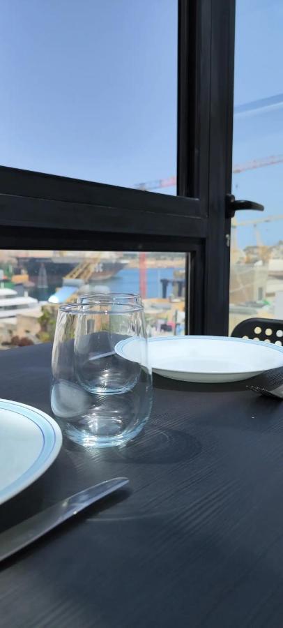 Отель Ninety Eight Boutique Living Cospicua Экстерьер фото