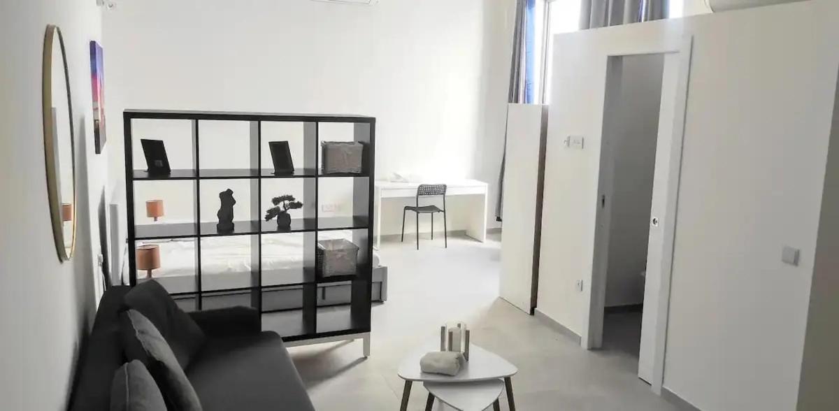 Отель Ninety Eight Boutique Living Cospicua Экстерьер фото