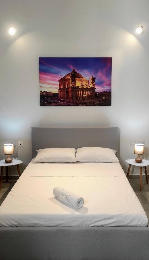 Отель Ninety Eight Boutique Living Cospicua Экстерьер фото